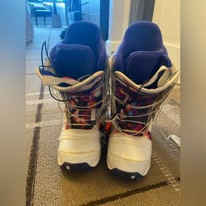 Burton Snowboarding boots - Size 9 US